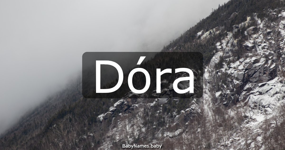 Dóra