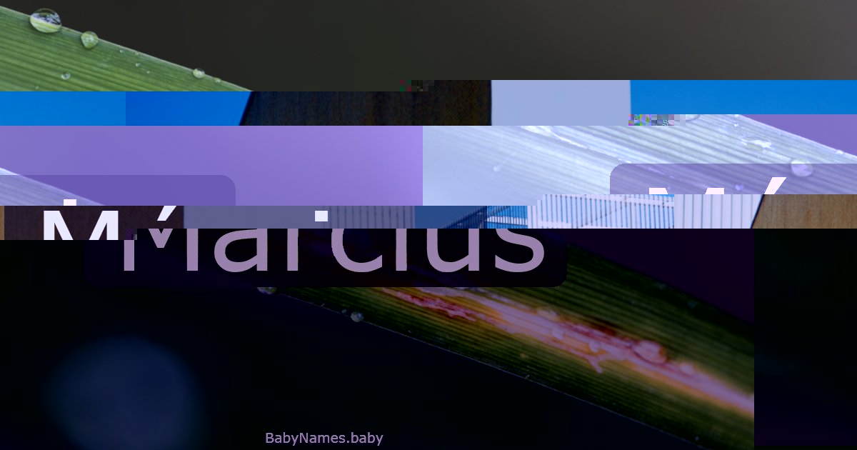 Március